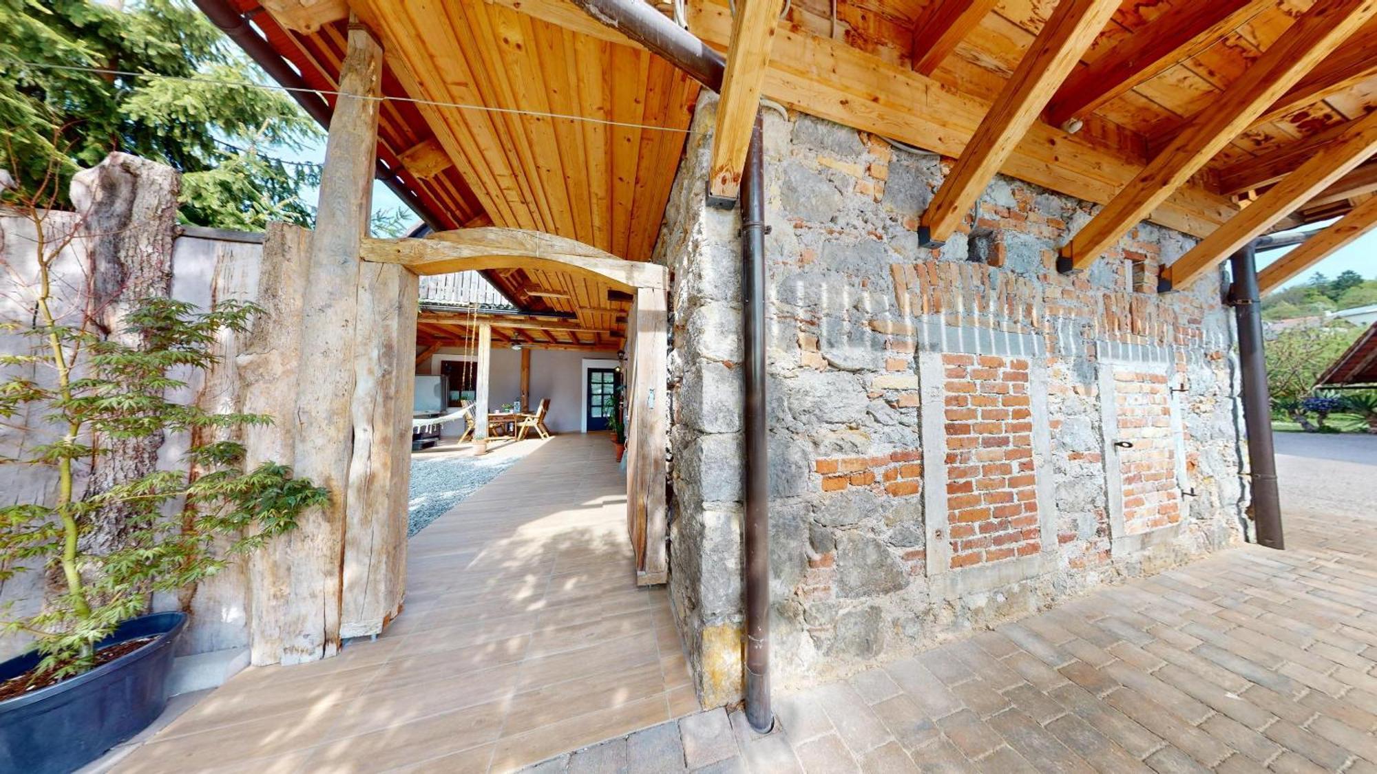 Resort Hisa Ida - Apartments With Hot Tub And Sauna Ivancna Gorica Room photo